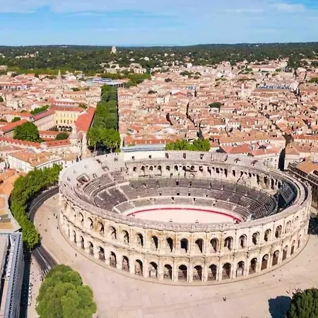 Le Studio 18 A Nimes, Proche Centre & Gare Tgv, Wifi Balcon
